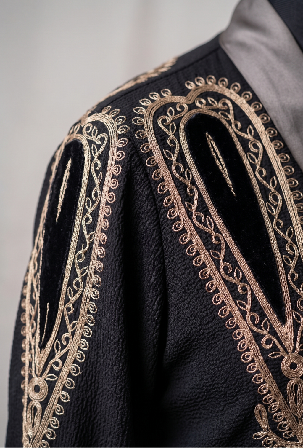 Paisley Embroidered Abaya